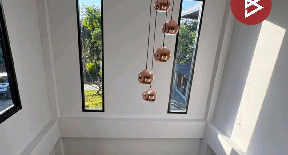 Casa en venta de 10 habitaciones en San Pa Tong, Chiang Mai