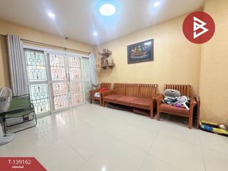Reihenhaus zum Kauf mit 3 Zimmer in Si Racha, Chonburi