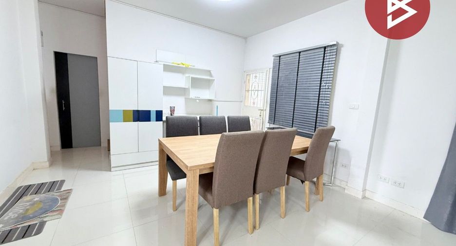 For sale 3 bedrooms house in Mueang Chon Buri, Chonburi