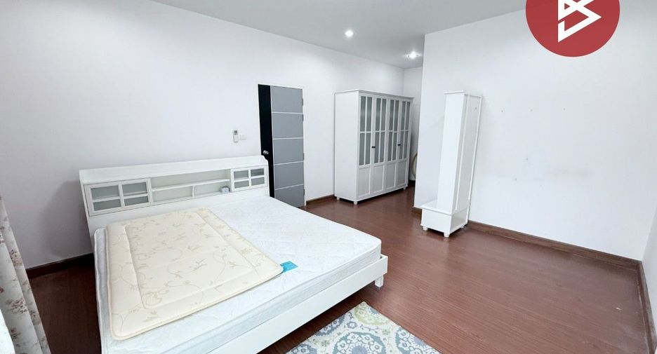 For sale 3 bedrooms house in Mueang Chon Buri, Chonburi