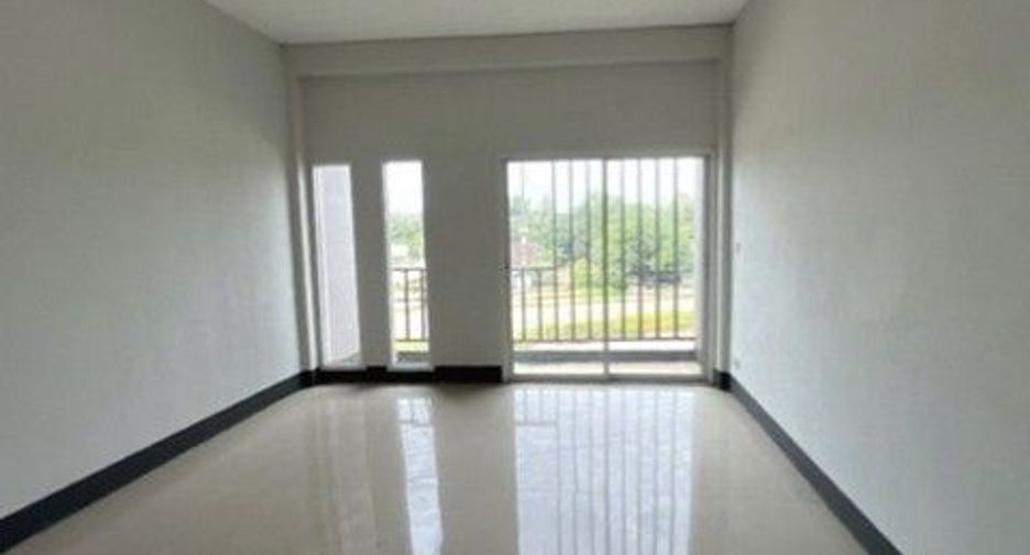 For sale 1 bed retail Space in Mueang Chiang Rai, Chiang Rai