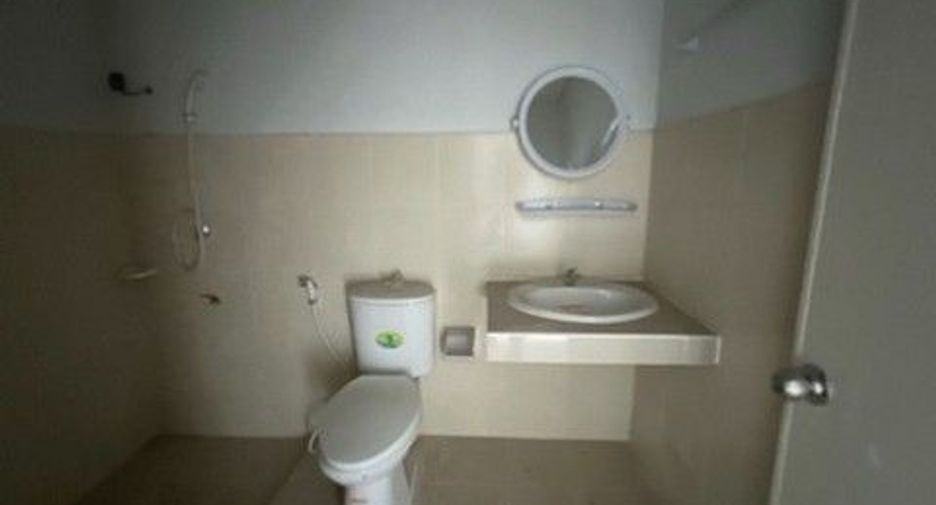 For sale 1 bed retail Space in Mueang Chiang Rai, Chiang Rai
