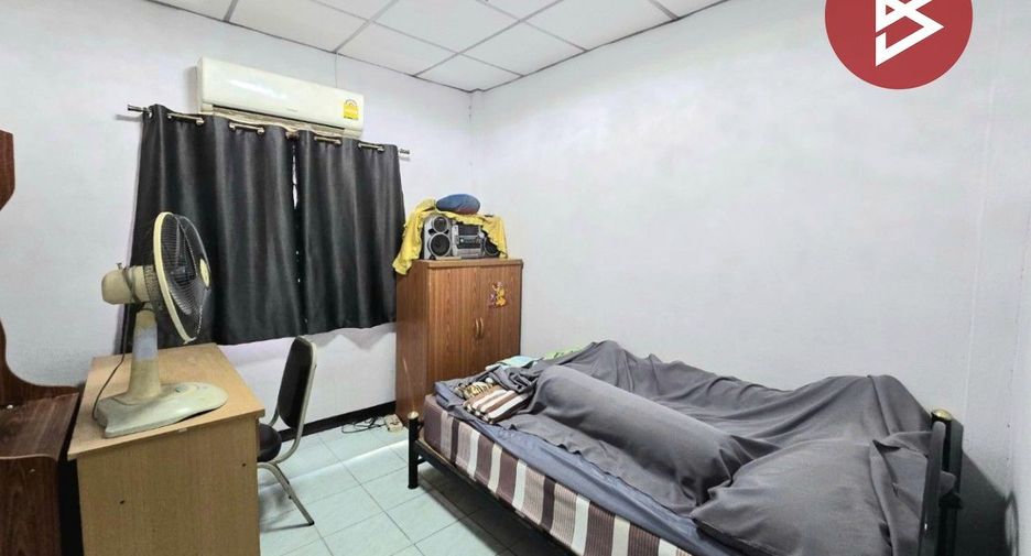 À vendre 3 chambres maison de ville à Thung Khru, Bangkok