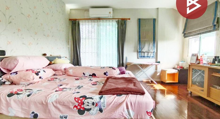 Haus zum Kauf mit 3 Zimmer in Bang Phli, Samut Prakan