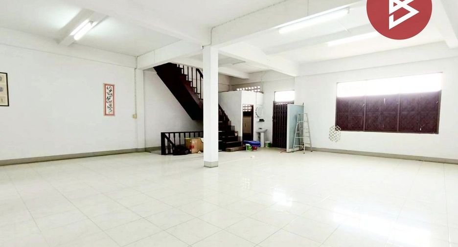 For sale 3 bedrooms retail Space in Mueang Ratchaburi, Ratchaburi