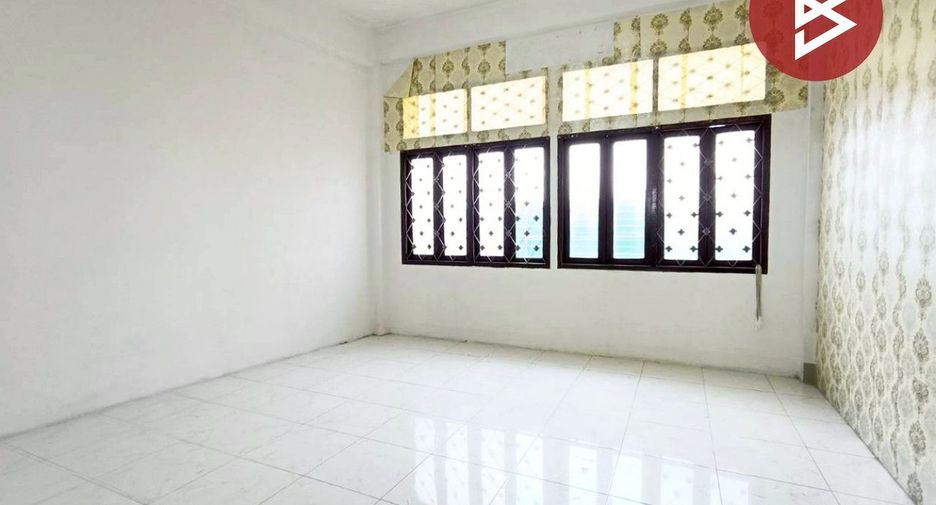 For sale 3 bedrooms retail Space in Mueang Ratchaburi, Ratchaburi