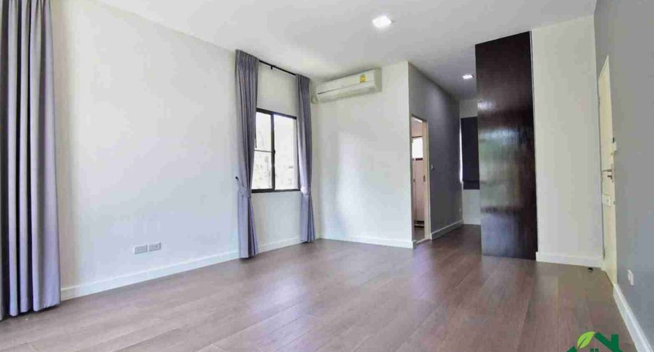 For sale 3 bedrooms house in Bang Phli, Samut Prakan