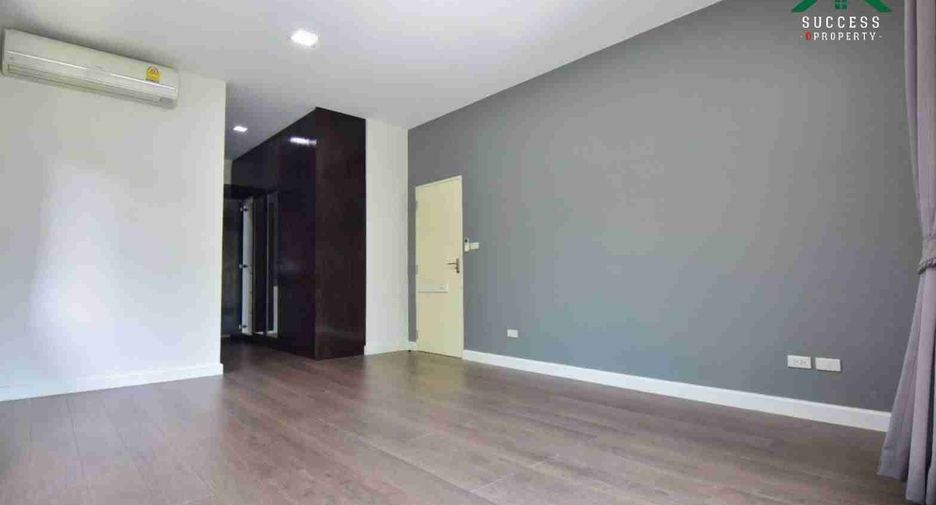 For sale 3 bedrooms house in Bang Phli, Samut Prakan