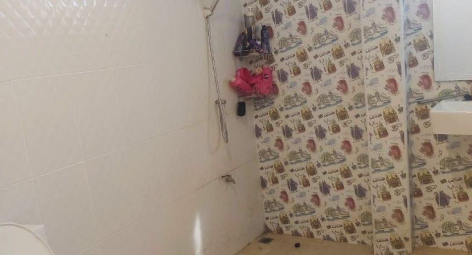 For sale 4 bedrooms retail Space in Ko Samui, Surat Thani