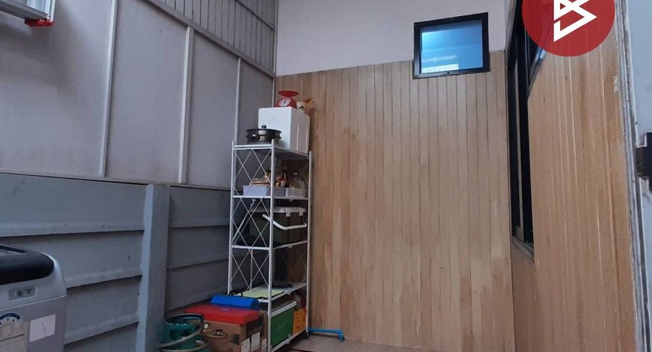 Casa adosada en venta de 2 habitaciones en Mueang Chon Buri, Chonburi