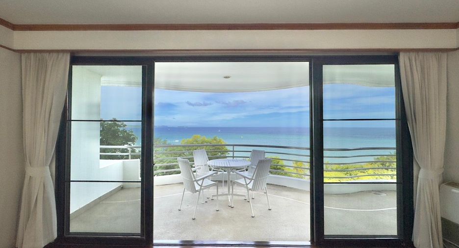 For sale 3 bedrooms condo in Bang Lamung, Chonburi