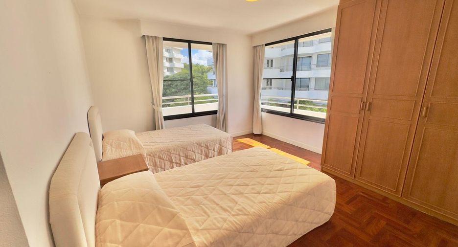 For sale 3 bedrooms condo in Bang Lamung, Chonburi