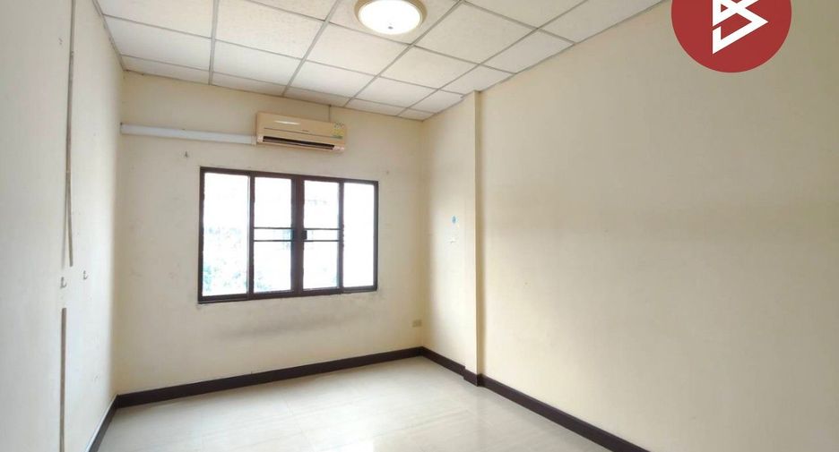 For sale 3 bedrooms townhouse in Bang Bo, Samut Prakan