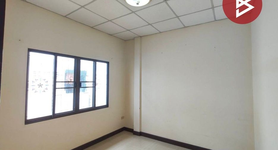 For sale 3 bedrooms townhouse in Bang Bo, Samut Prakan