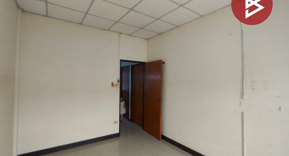For sale 3 bedrooms townhouse in Bang Bo, Samut Prakan