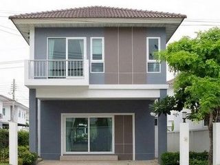 Casa en alquiler de 3 habitaciones en Thanyaburi, Pathum Thani
