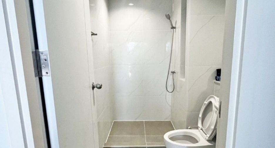 For sale 1 bed condo in Lam Luk Ka, Pathum Thani