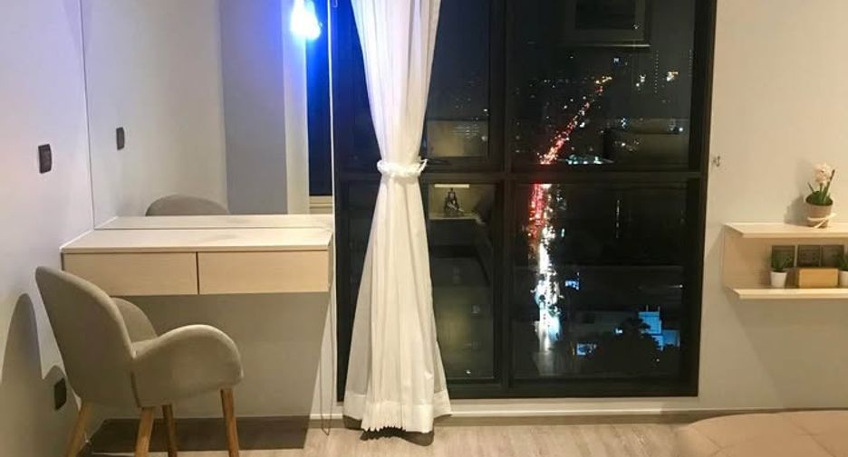Wohnung zur Miete und zum Kauf mit 2 Zimmer in Watthana, Bangkok