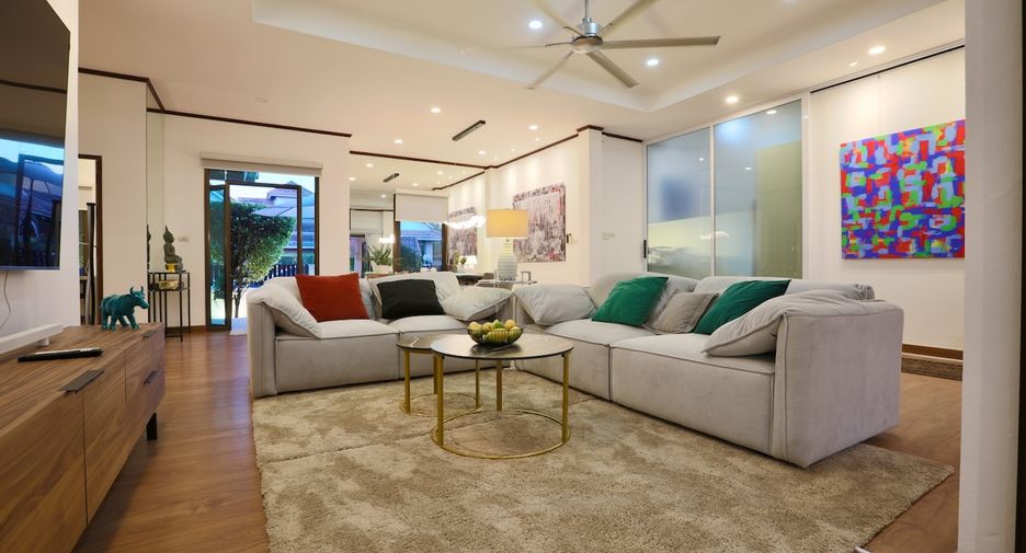 Haus zur Miete mit 3 Zimmer in Sattahip, Chonburi