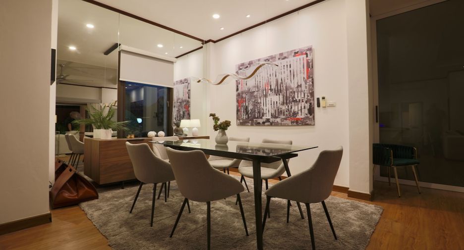 Haus zur Miete mit 3 Zimmer in Sattahip, Chonburi