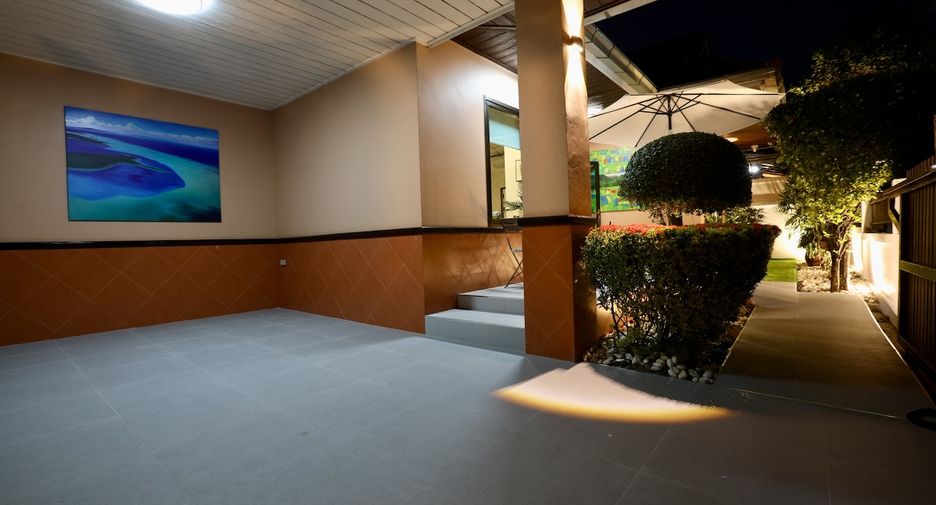 Haus zur Miete mit 3 Zimmer in Sattahip, Chonburi