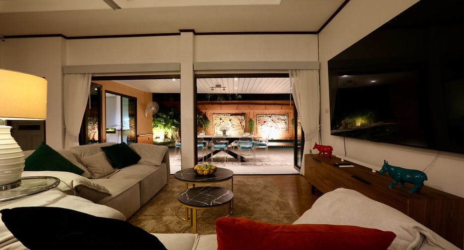 Haus zur Miete mit 3 Zimmer in Sattahip, Chonburi