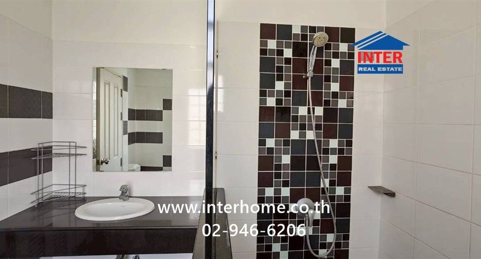 Haus zum Kauf mit 3 Zimmer in Mueang Pathum Thani, Pathum Thani