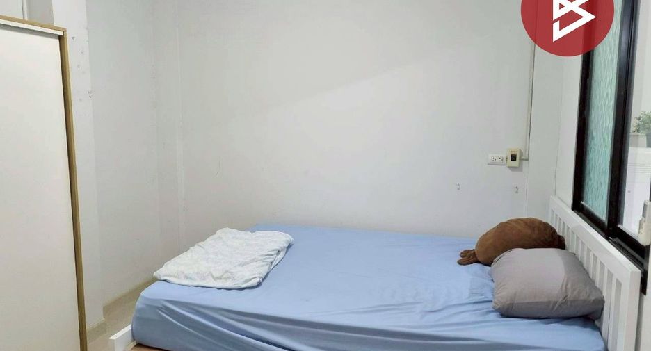 Продажа 4 спальни дом в Mueang Chon Buri, Чонбури