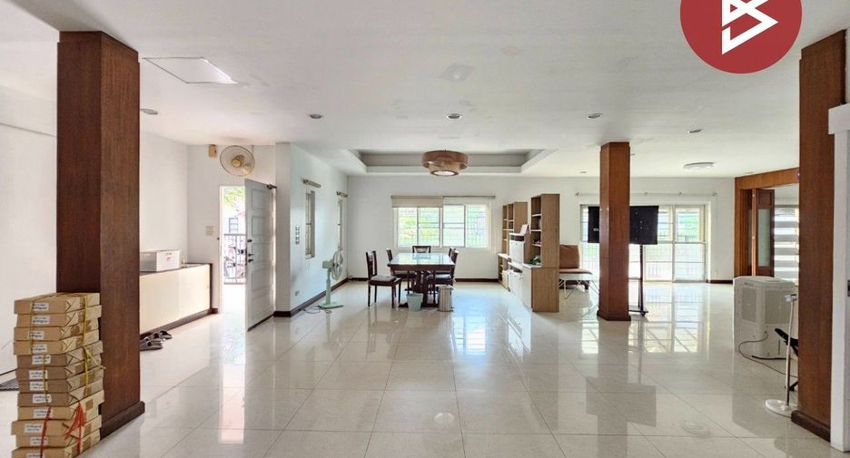 Casa en venta de 4 habitaciones en Mueang Chon Buri, Chonburi