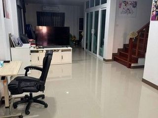 For rent 3 bedrooms house in Don Mueang, Bangkok