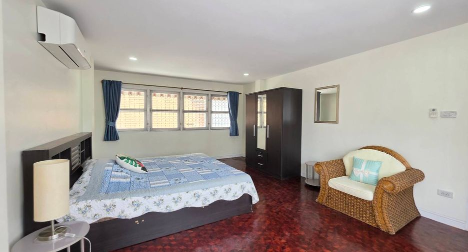 出租 6 卧室 独立屋 在 Mueang Chiang Mai, Chiang Mai