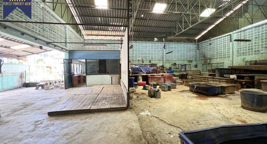 À vendre entrepôt à Mueang Samut Prakan, Samut Prakan