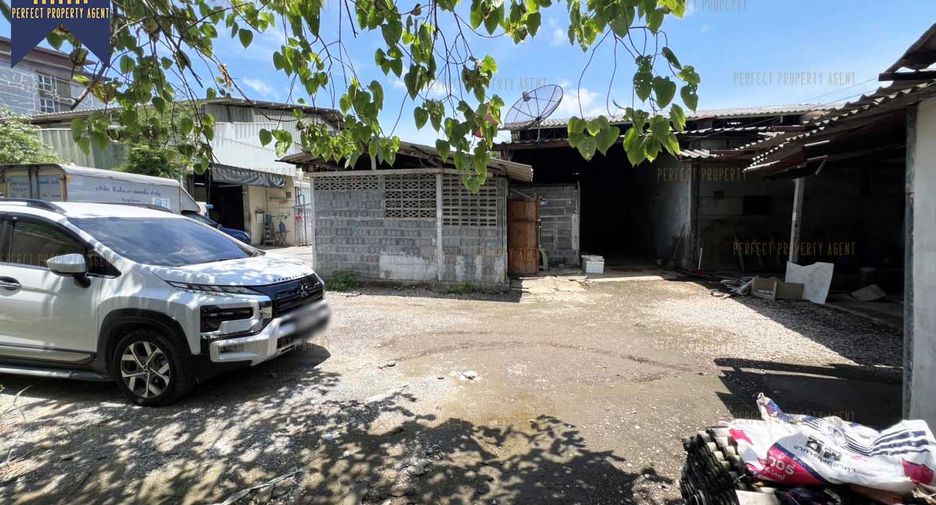 À vendre entrepôt à Mueang Samut Prakan, Samut Prakan