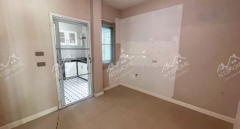 For sale 3 bedrooms house in Bang Bua Thong, Nonthaburi