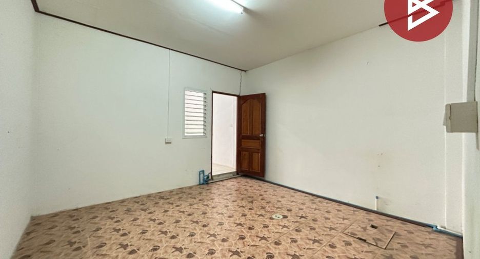 For sale 2 bedrooms retail Space in Nong Khae, Saraburi