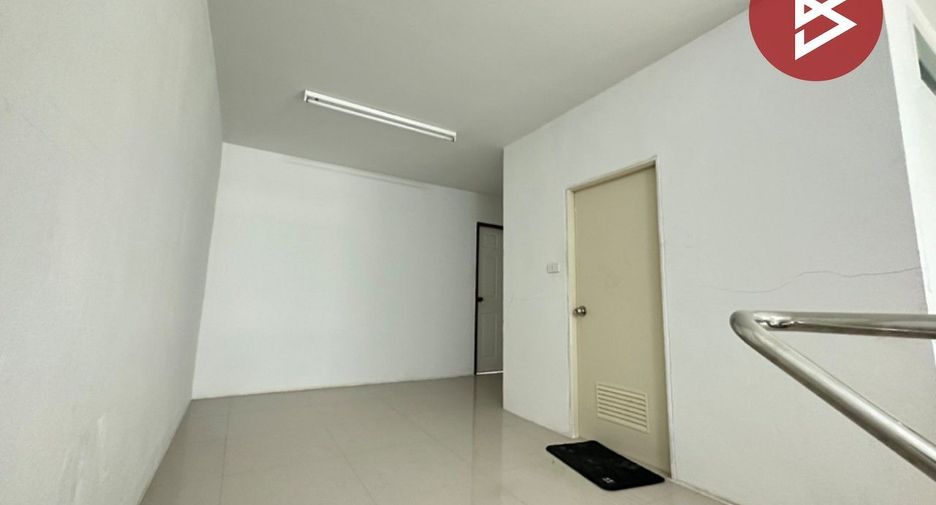 For sale 2 bedrooms retail Space in Nong Khae, Saraburi