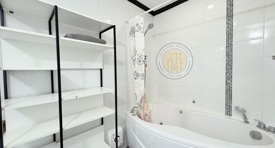 For rent and for sale 1 bed condo in Bang Lamung, Chonburi
