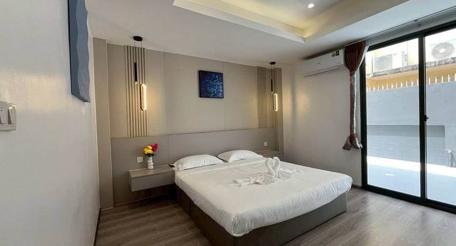 For sale 5 bedrooms villa in Bang Lamung, Chonburi