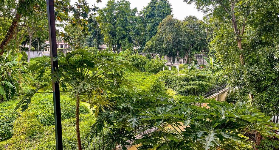 For rent 4 bedrooms house in Phasi Charoen, Bangkok