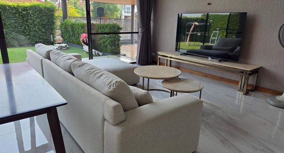 For rent 5 ベッドルーム house in Bang Na, Bangkok