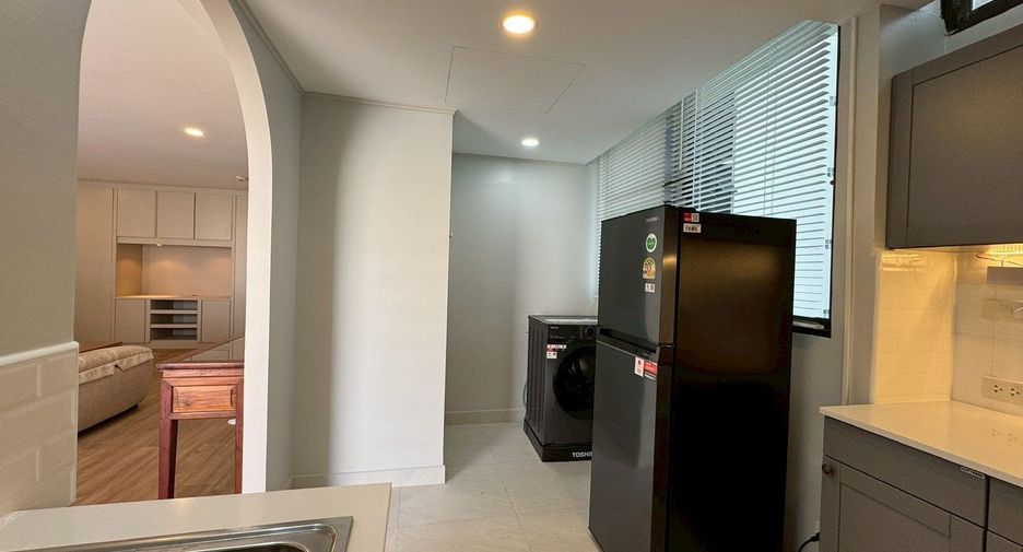 For rent 2 ベッドルーム condo in Watthana, Bangkok