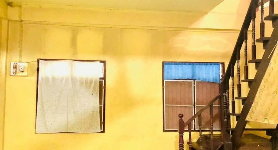For sale 4 bedrooms house in Mueang Chachoengsao, Chachoengsao