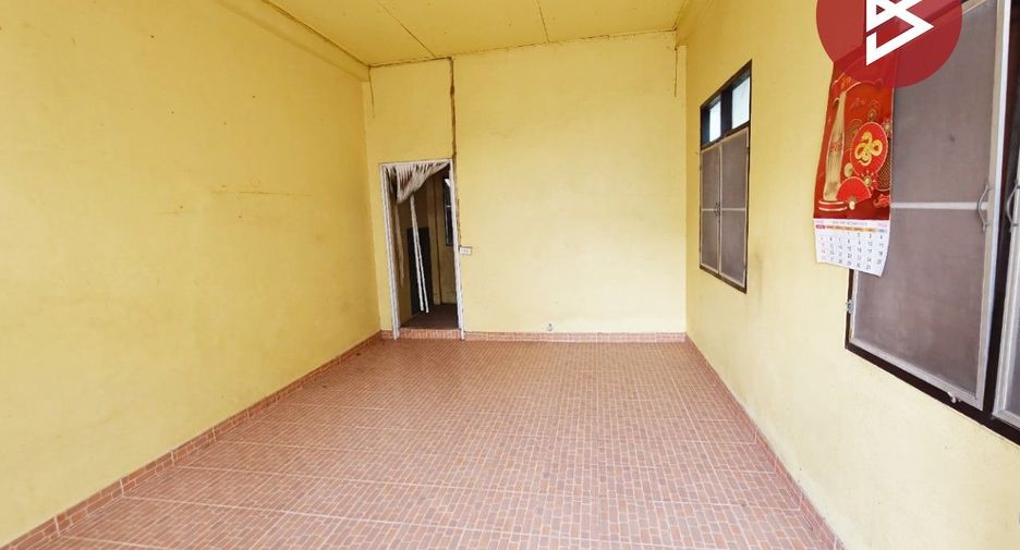 For sale 4 bedrooms house in Mueang Chachoengsao, Chachoengsao