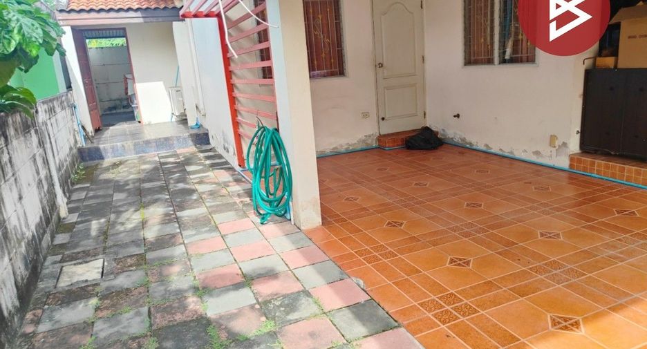 For sale 3 bedrooms house in Mueang Chachoengsao, Chachoengsao