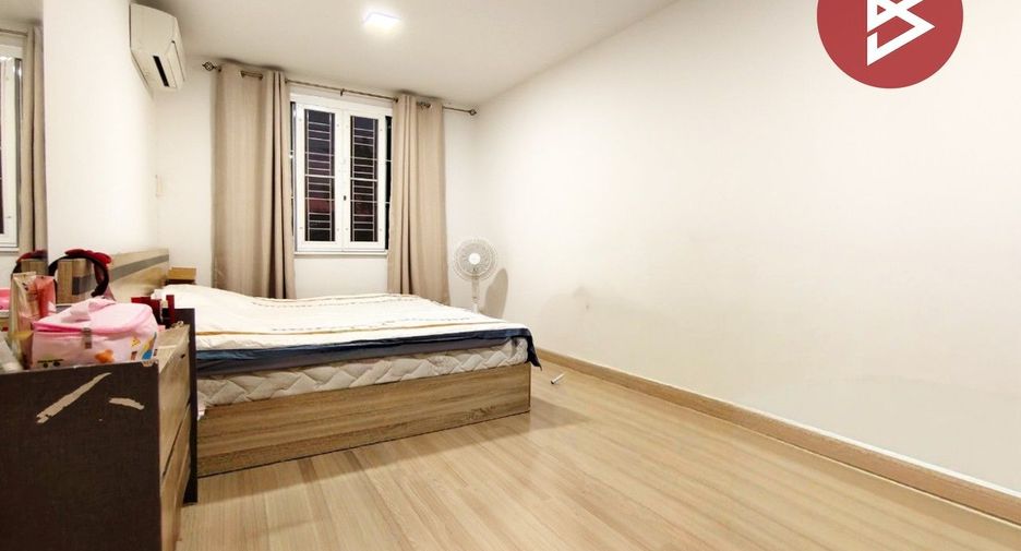 For sale 3 ベッドルーム retail Space in Phutthamonthon, Nakhon Pathom