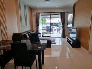 出租 3 卧室 独立屋 在 Phasi Charoen, 曼谷