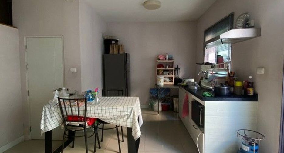 For rent 3 bedrooms house in Thanyaburi, Pathum Thani