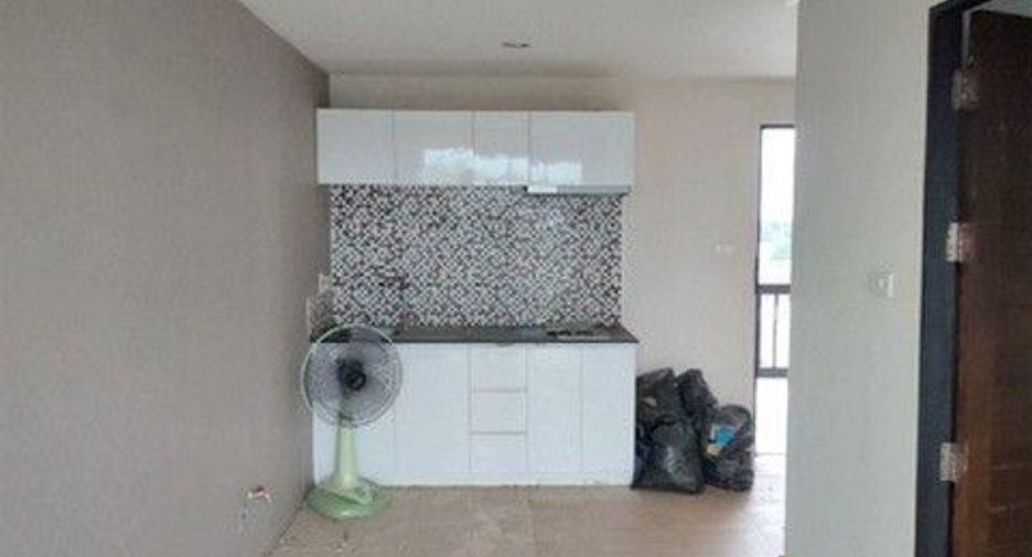 For sale 1 bed condo in San Sai, Chiang Mai