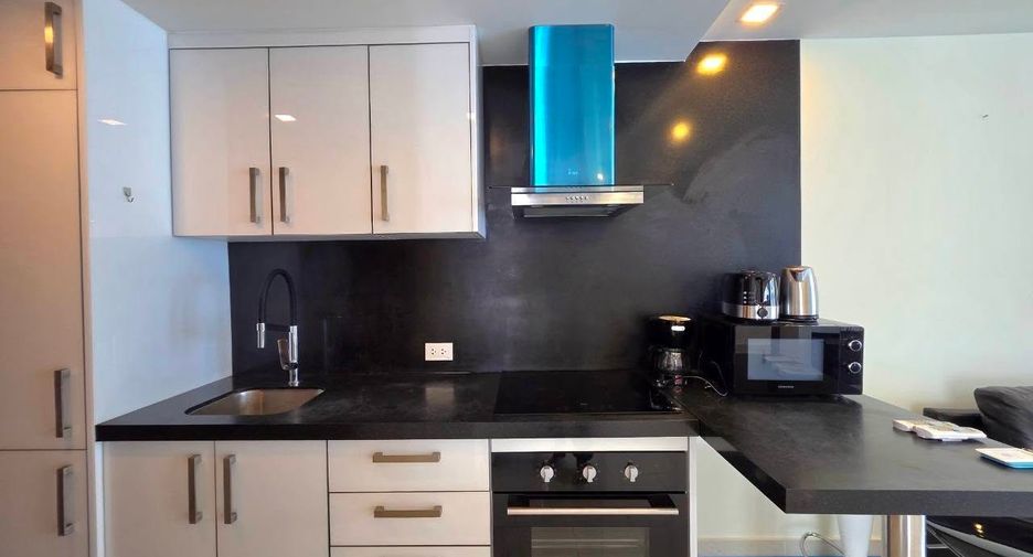 Condo en alquiler de 2 habitaciones en Bang Lamung, Chonburi