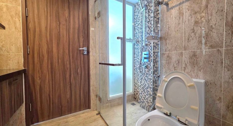 Condo en alquiler de 2 habitaciones en Bang Lamung, Chonburi